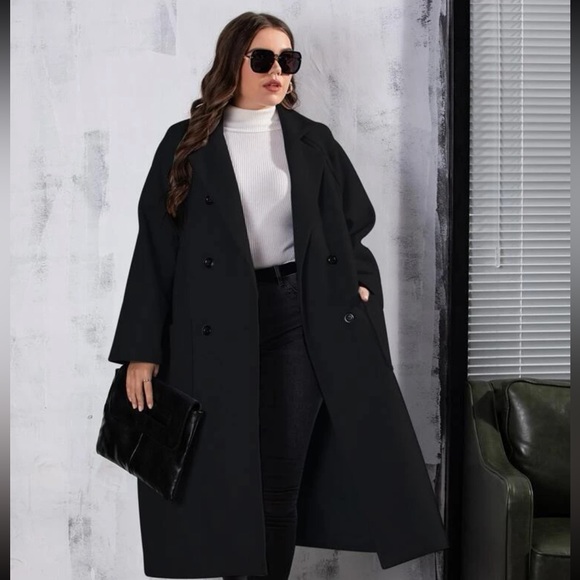 Double pocket Overcoat perfect for the fall or winter - Picture 1 of 3